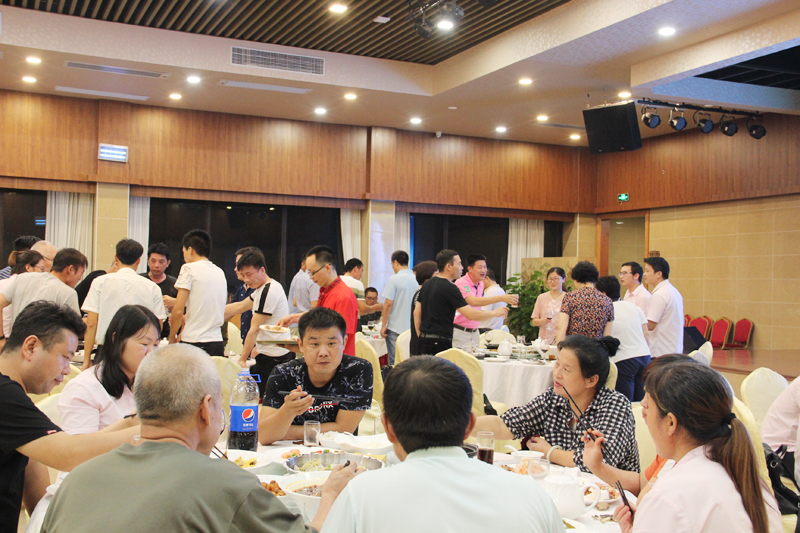 �V��������ϴ��C(j��)е���޹�˾�������(hu��)